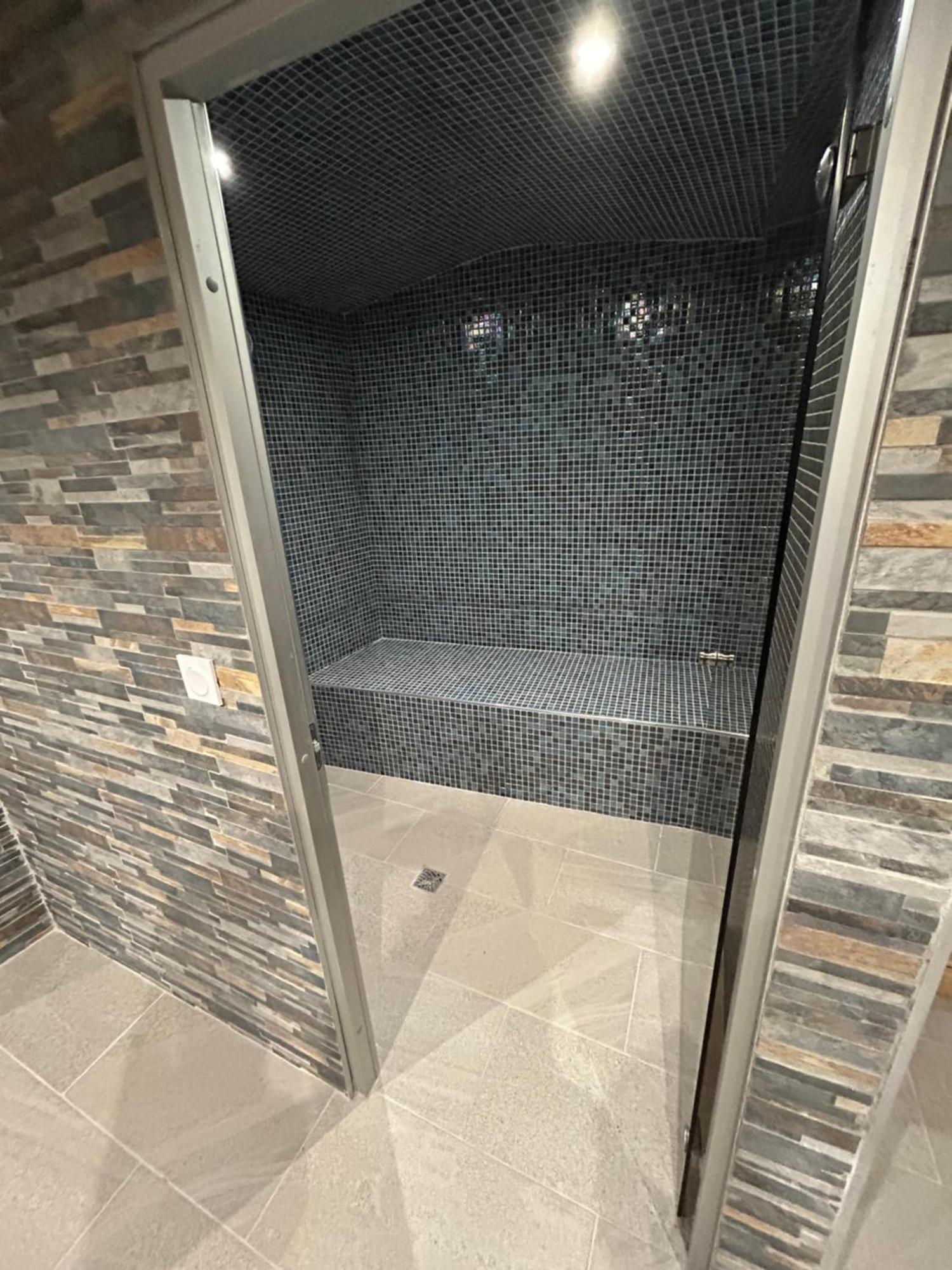 Le Domaine Du Bez Gite De Michel Piscine Sauna Hammam Spa Saint-Laurent-dʼOlt Exteriör bild
