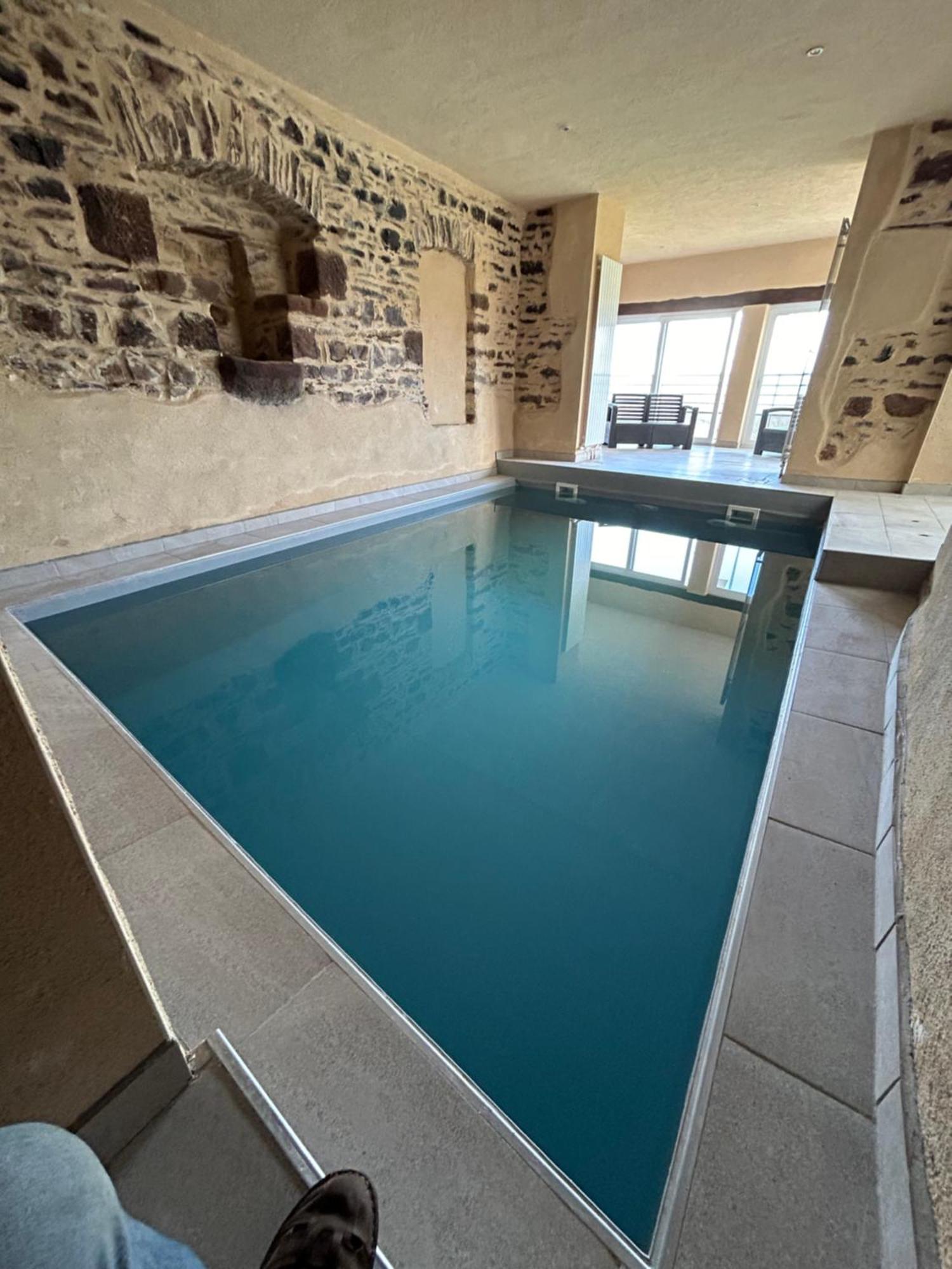 Le Domaine Du Bez Gite De Michel Piscine Sauna Hammam Spa Saint-Laurent-dʼOlt Exteriör bild